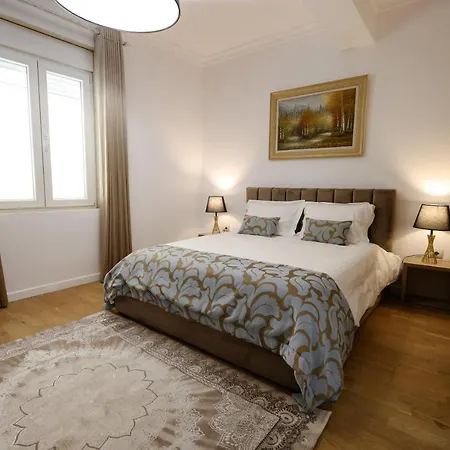 Ferdinand Modern In Tirana's Center Hotel *