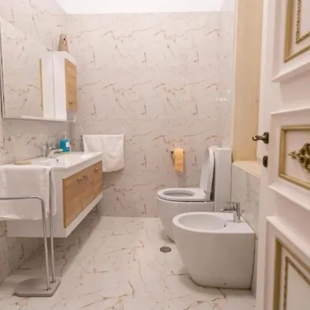 Ferdinand فندق تيرانا