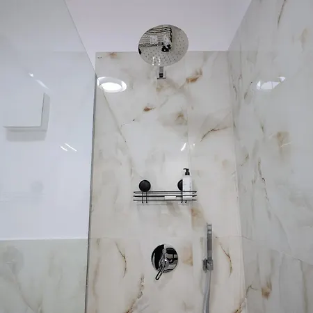 Hotel Ferdinand Tirana