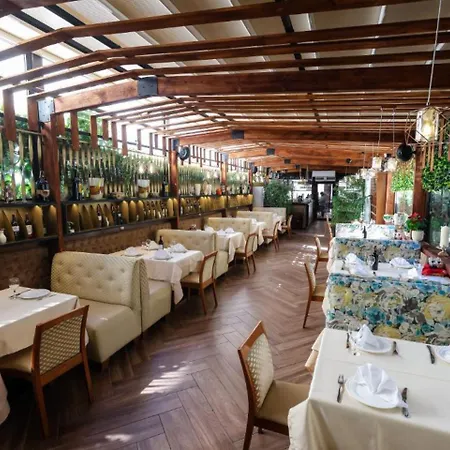 Hotel Ferdinand Tirana