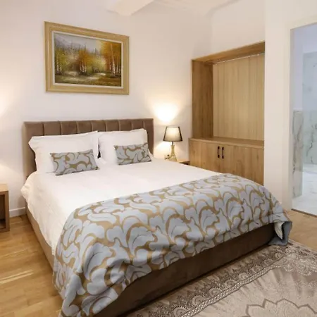 Ferdinand Hotel Tirana